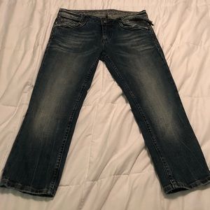 Express ReRock Jean Capri’s